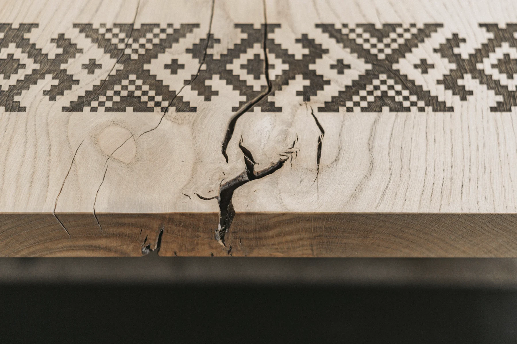 Biarritz 43" detail