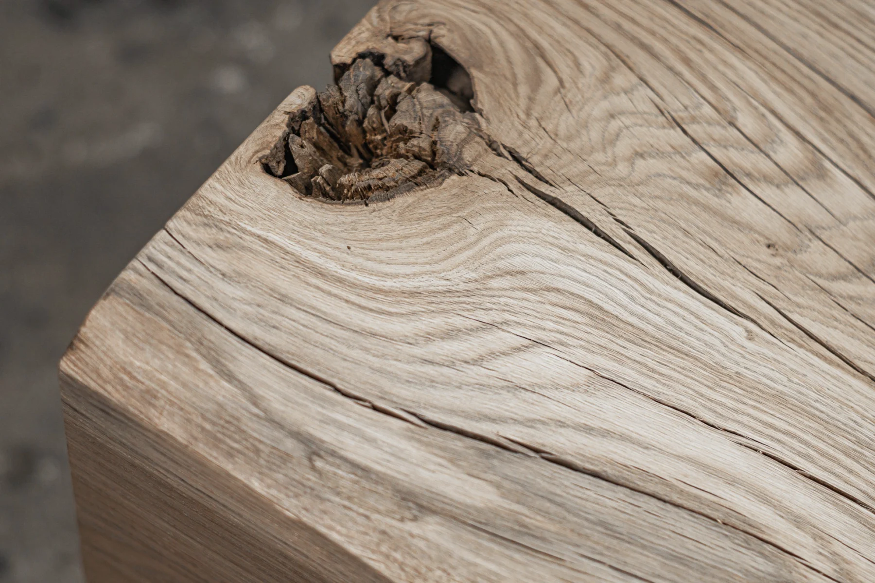 Portofino 51" detail