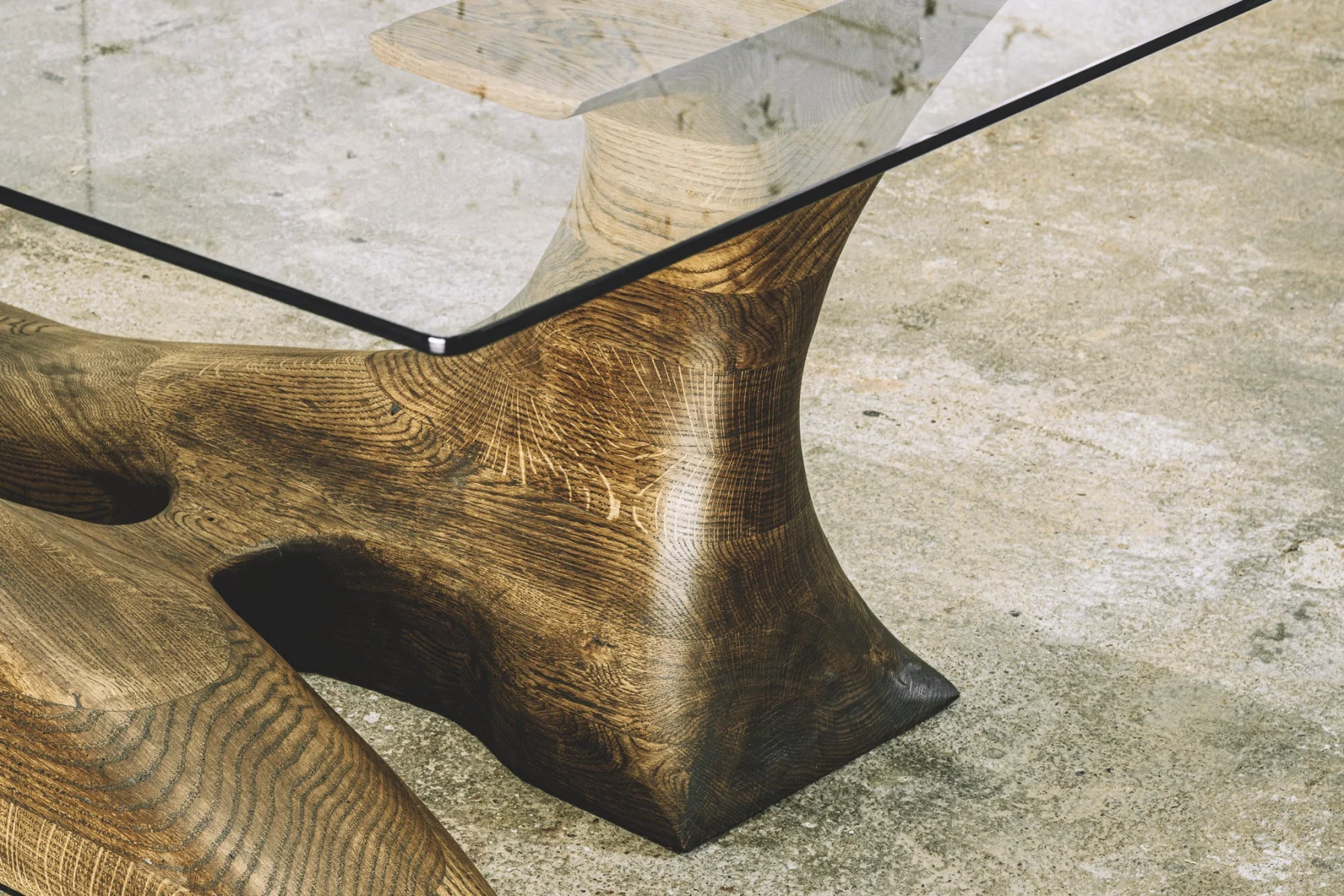 Venice Oak Walnut detail