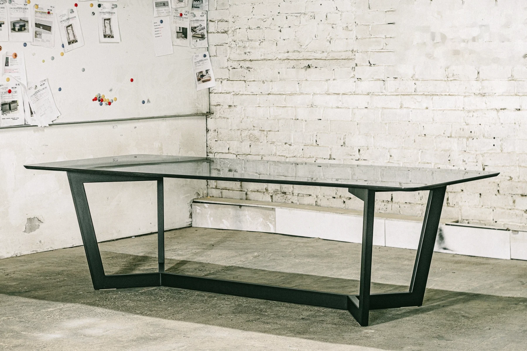 Verona 102×43" Dining table