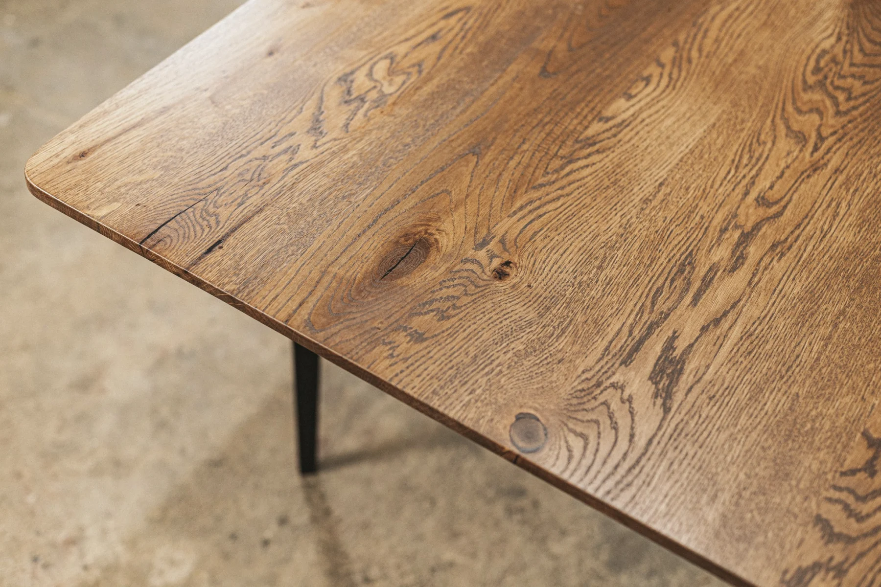 Catskill 63" detail