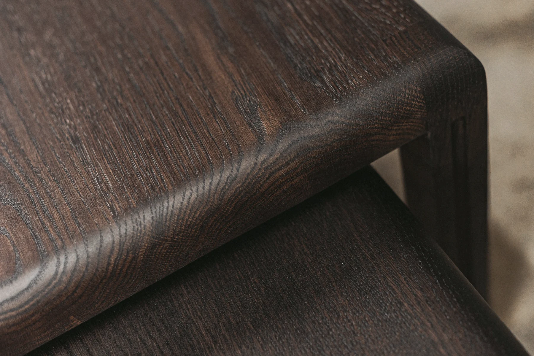 Biarritz 24" detail